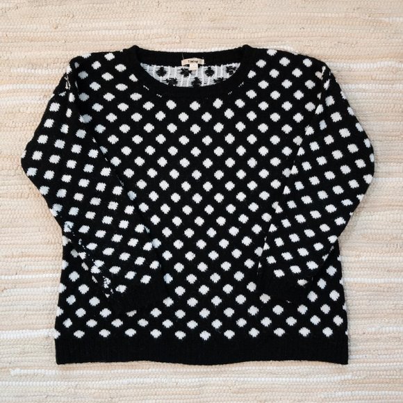 Black and White Polka Dot Cozy Knit Crewneck Sweater in Size S - Picture 1 of 10
